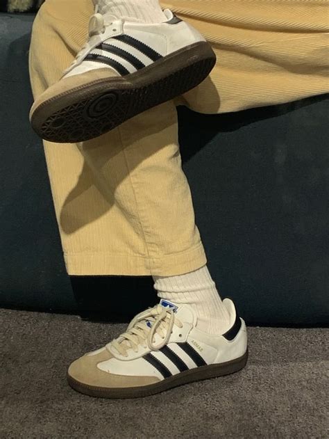 weisse adidas samba|adidas white samba.